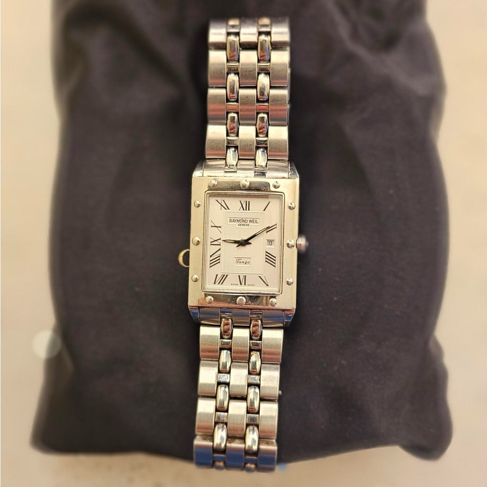 Raymond Weir Men’s/ Unisex tango collection